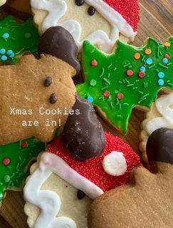 It’s not December just yet, but our delicious Christmas Cookies are available all the way until Christmas 🎅 🎄